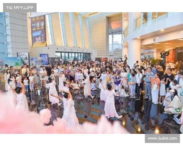 打开艺术之门系列探索之旅 包括45场精彩演出与12个创意夏令营活动
